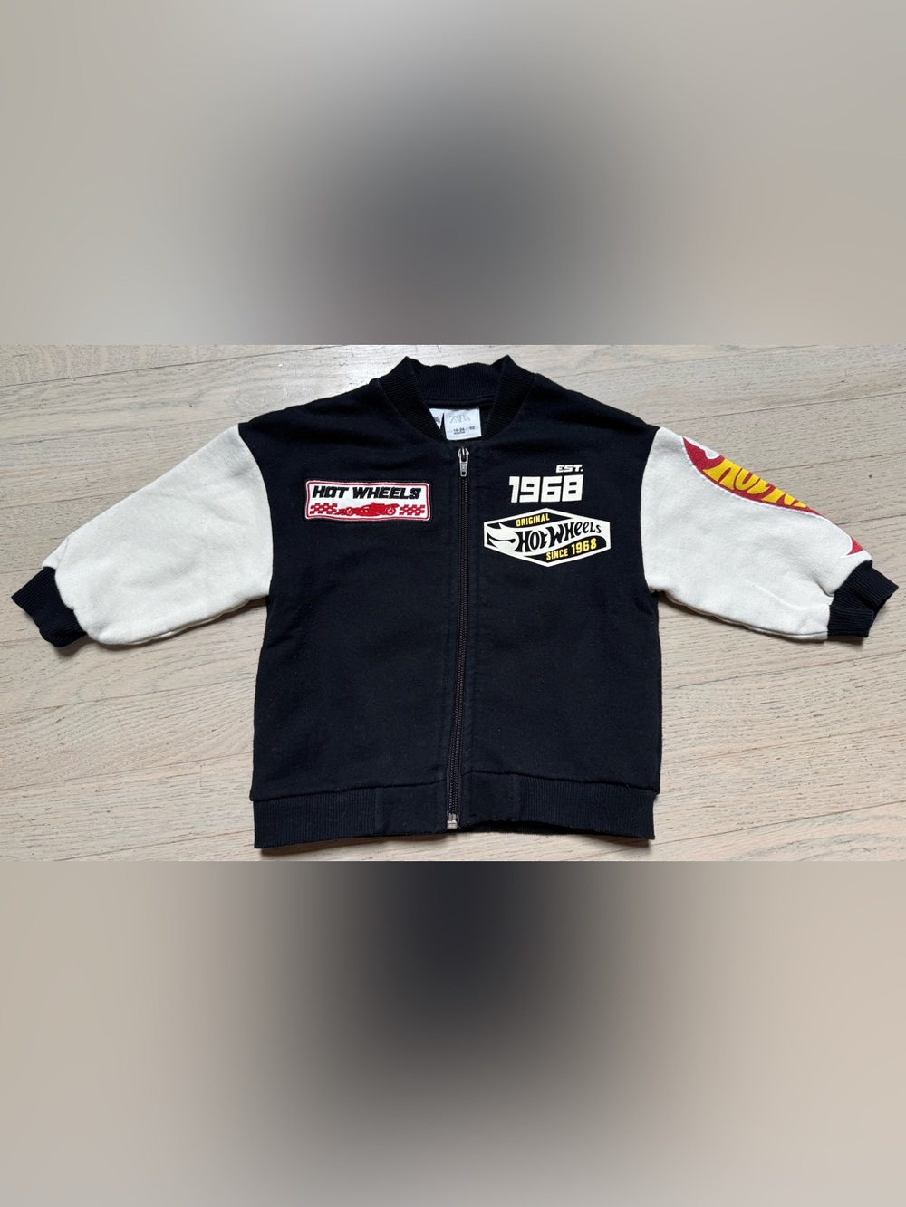 Zara x Hot Wheels Black & White Zip-Up Kids sweat Jacket 18-24 months 92cm